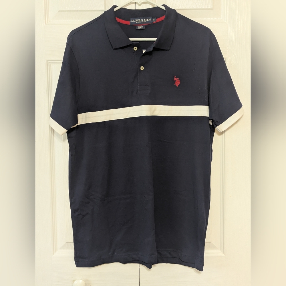 J.S. Polo ASSN. Men's Short Sleeve Navy Blue Polo With Embroidered Logo Medium
